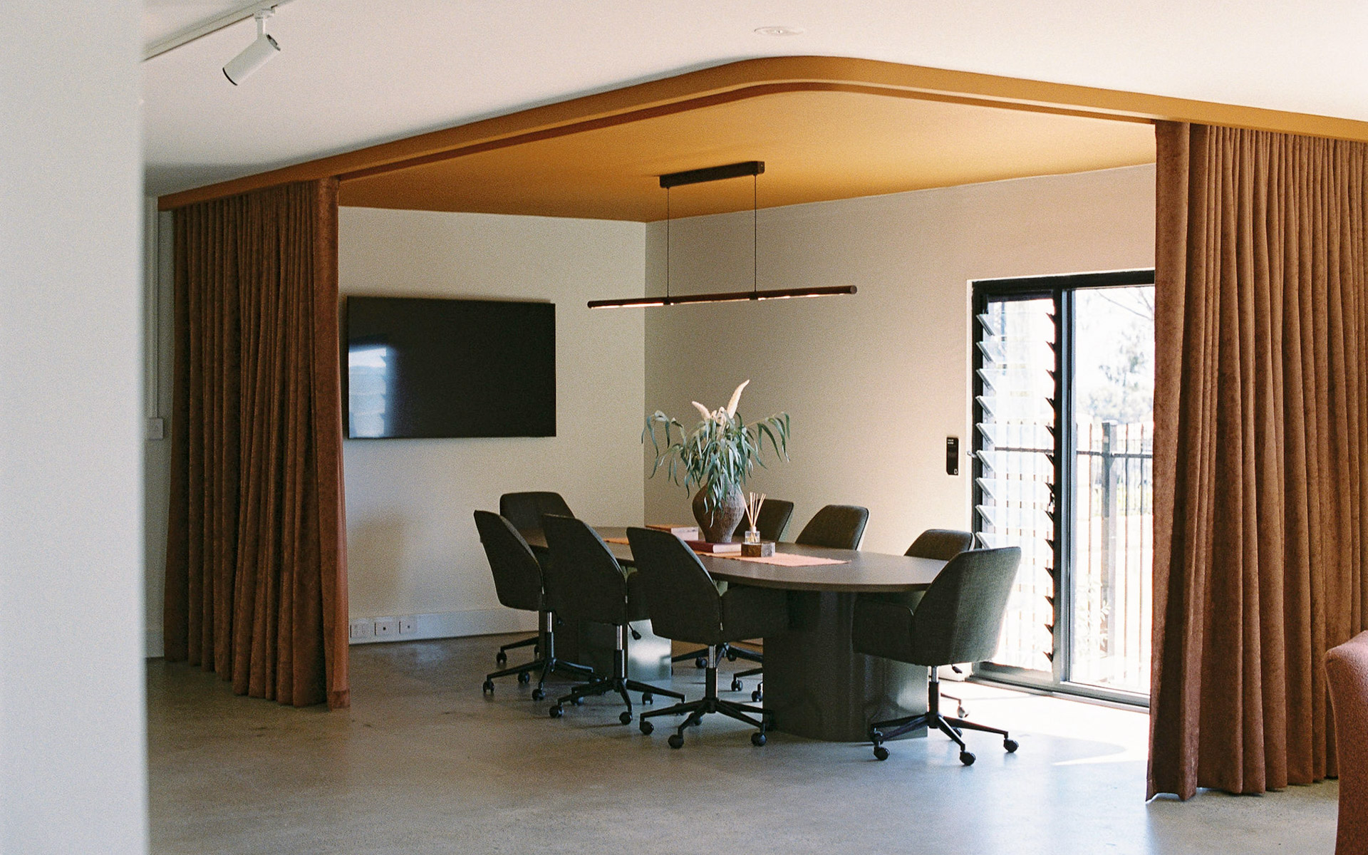 Luxwin Showroom 4
